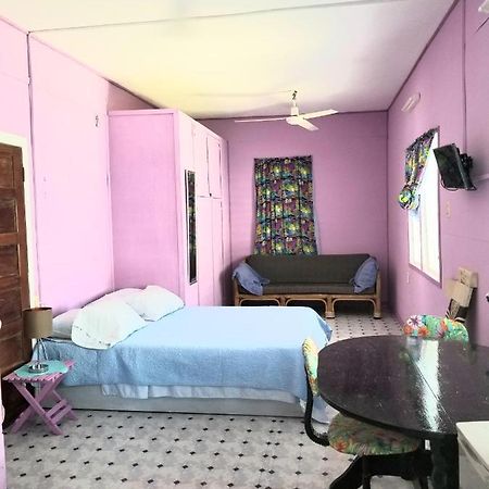 Chapito'S Apartment 1 Caye Caulker Extérieur photo