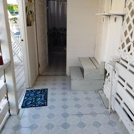 Chapito'S Apartment 1 Caye Caulker Extérieur photo